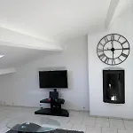 Apartment Loft Hyeres Private Parking
